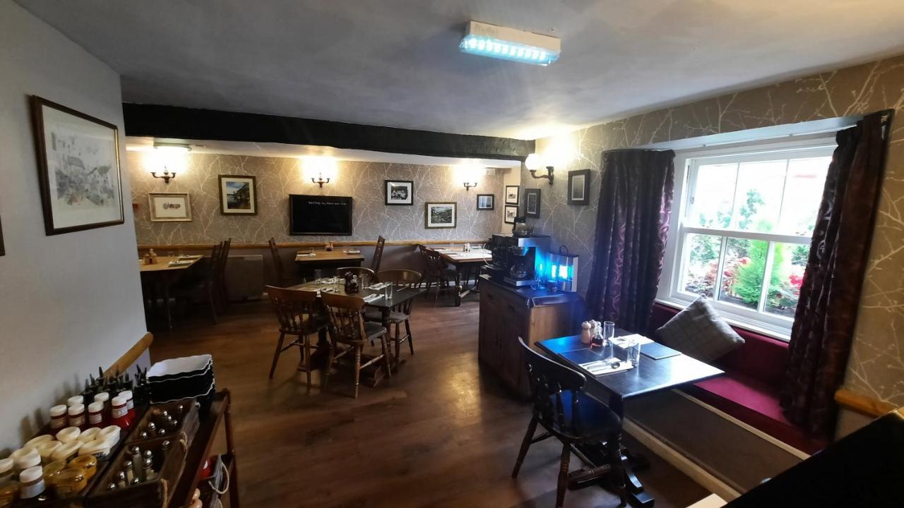 Kings Arms Hotel Хоуксхед Экстерьер фото