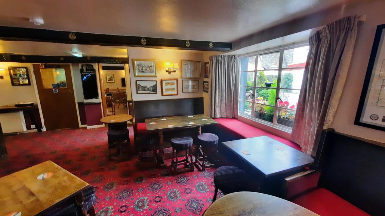Kings Arms Hotel Хоуксхед Экстерьер фото